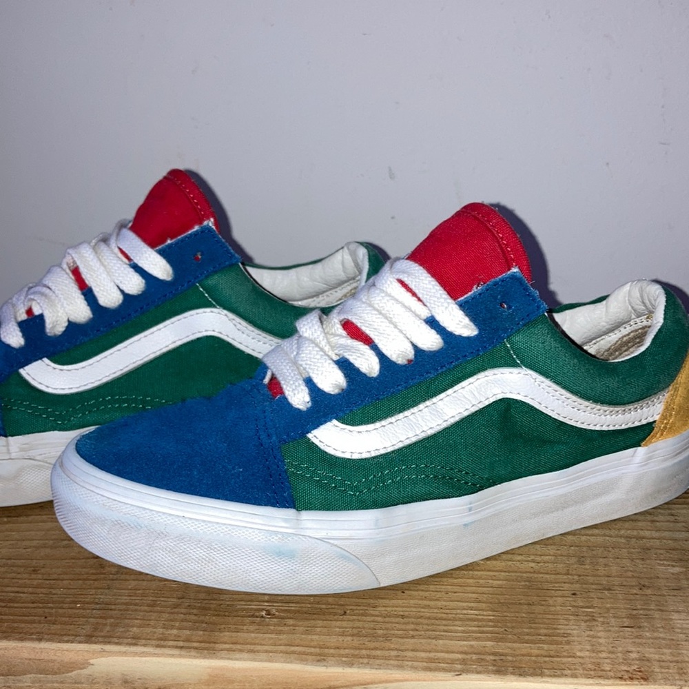 Vans